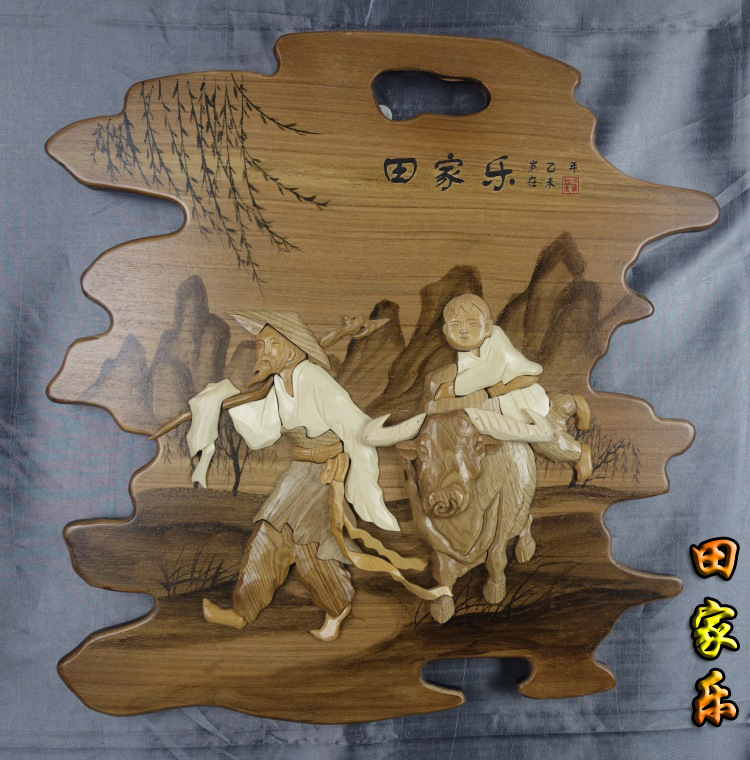 匠心独运，木韵传神——实木手工雕刻画与人物系列木拼画工艺品批发指南
